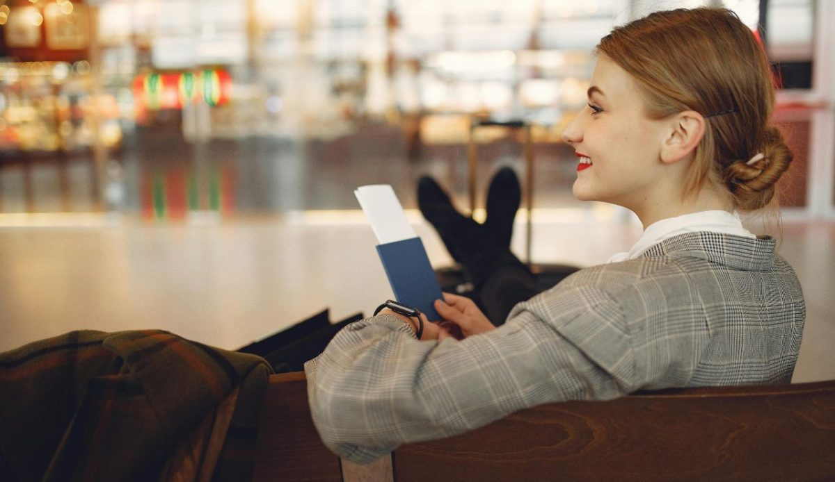 Why Arriving Too Early for Your Flight Might Be a Mistake and What to Do Instead 1