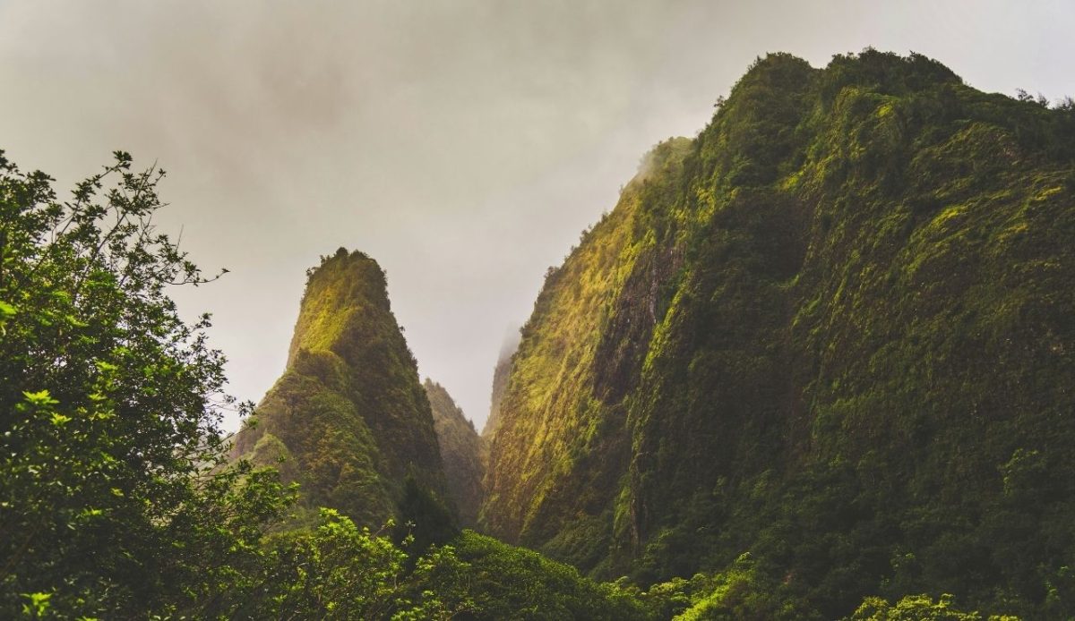 ʻĪao Valley State Park, S High St, Wailuku, Hawaii, USA        