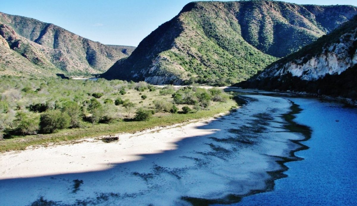 Baviaanskloof Nature Reserve Traverse                        