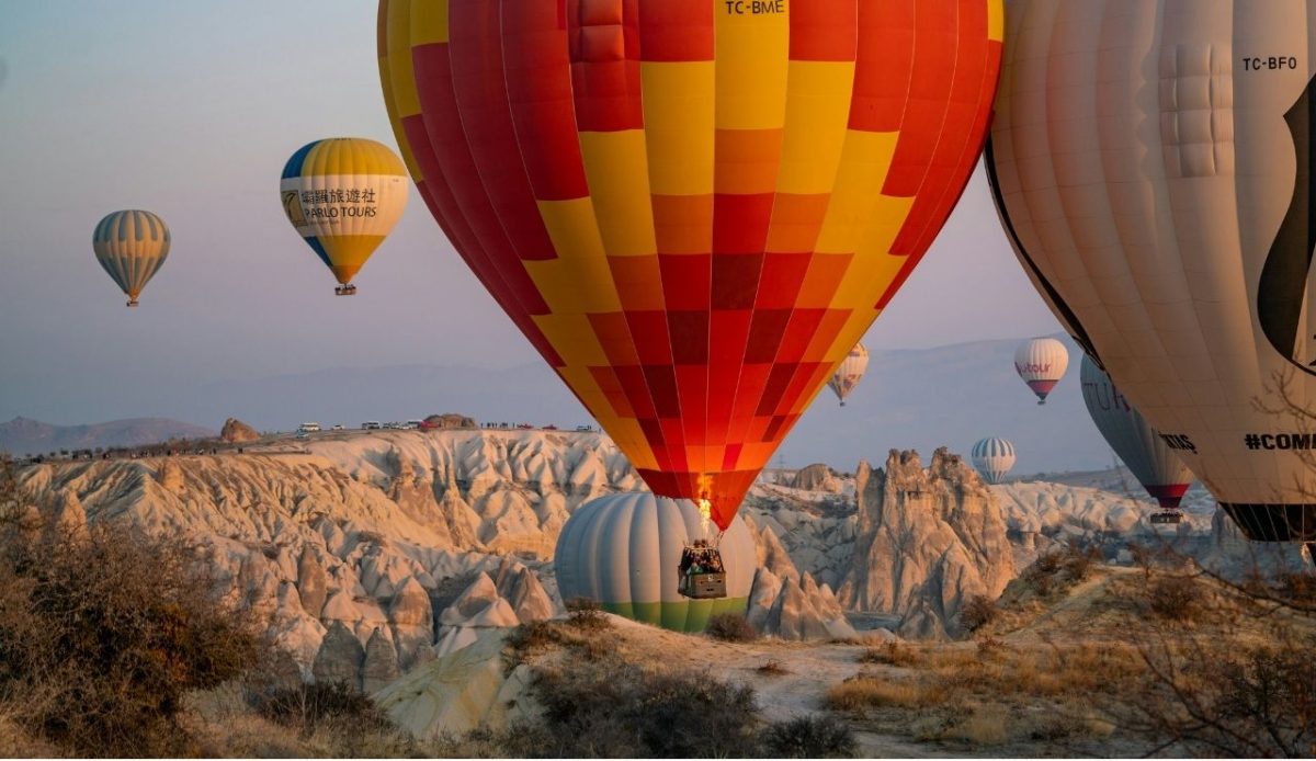 Cappadocia Hot Air Balloon Valley,Nevşehir             