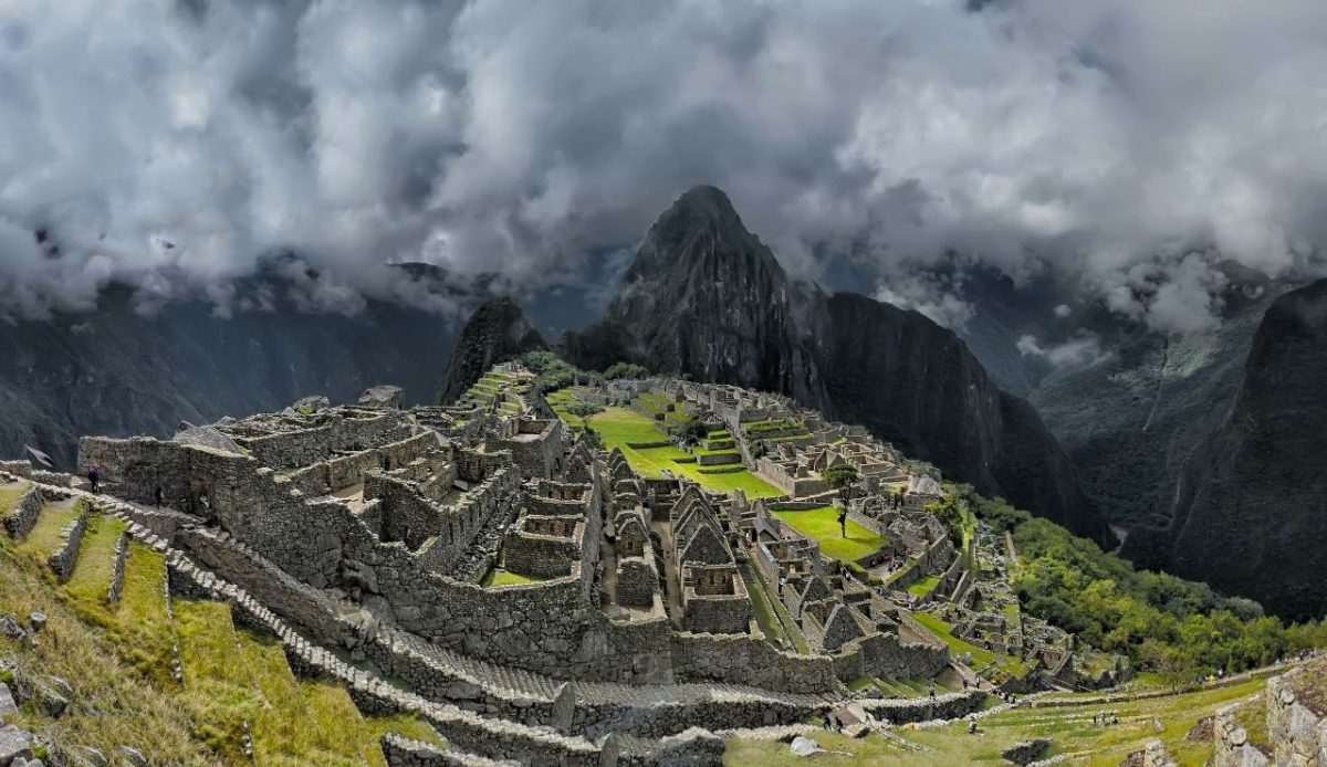Huayna Picchu Trail, Machu Picchu, Peru                