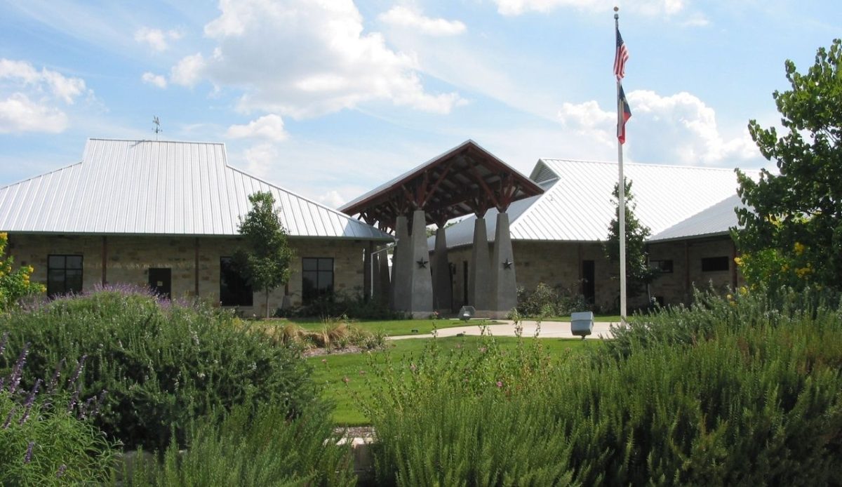 Leander Public Library, Leander, Texas                    