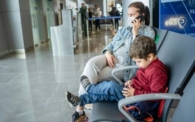 A Smart Trick That Makes Boarding a Plane With Kids Much Easier