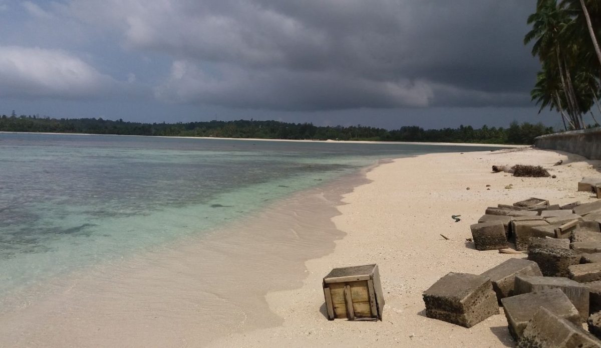 Pantai Jati, Mentawais, Indonesia             
