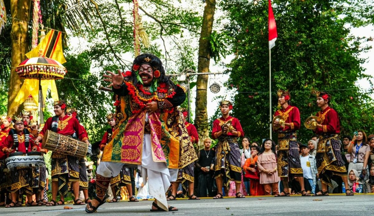 Traditional Indonesian Cultural Performance in Jawa Barat                             