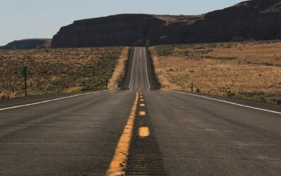 The Desert Highway Travelers Warn About and What You Actually Find