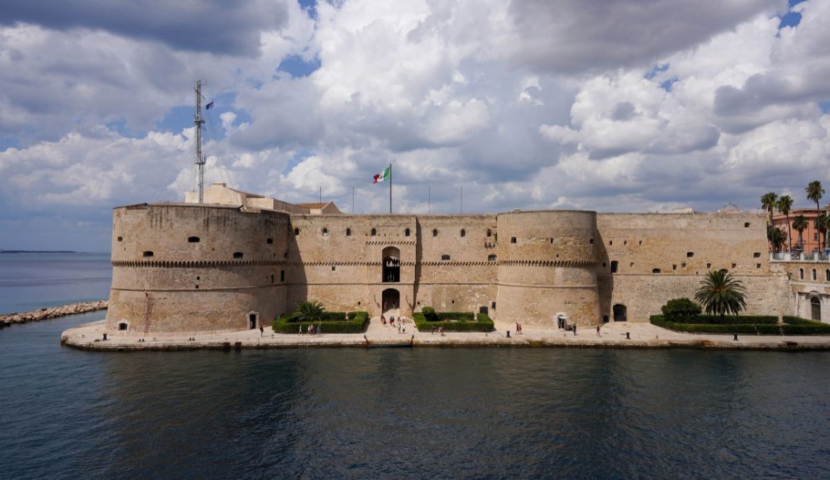 Italy’s Most Beautiful Castles Ranked for Travelers 4