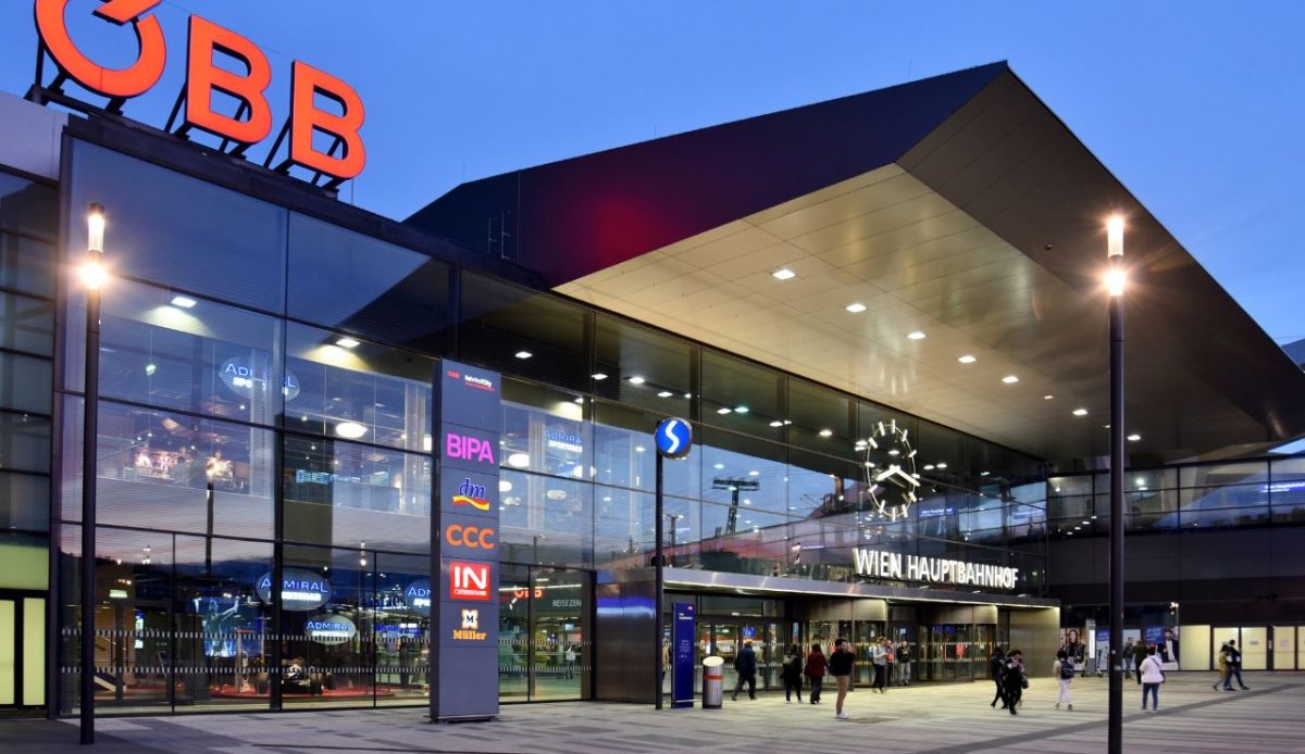 Wien Hauptbahnhof, Austria