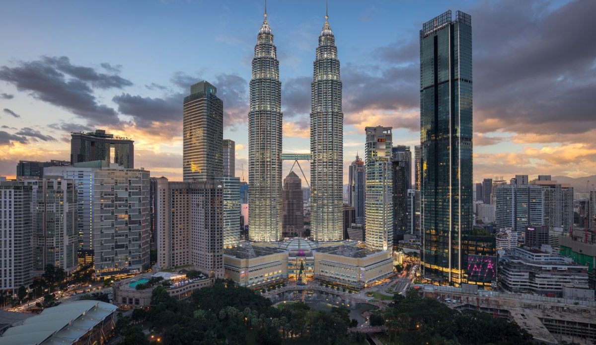 11 Far East Destinations Female Travelers Are Urged to Research Carefully Before Visiting 8 Kuala Lumpur, Malaysia