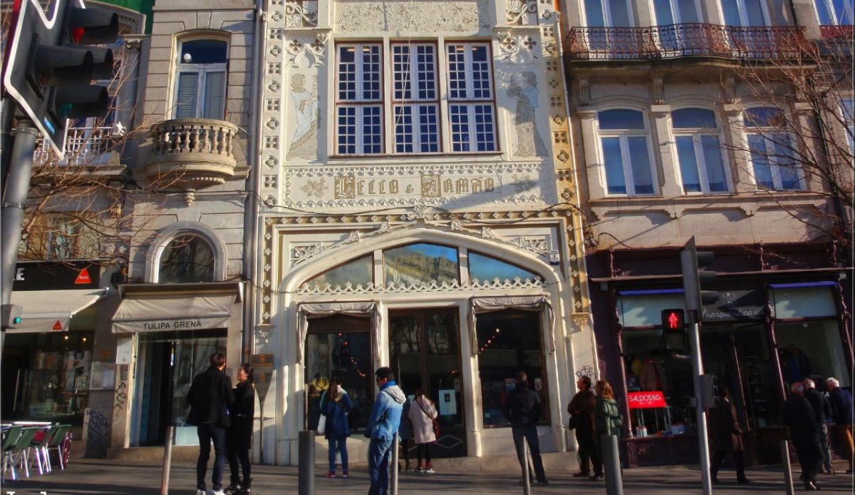 The World’s 10 Most Remarkable Bookstores 1