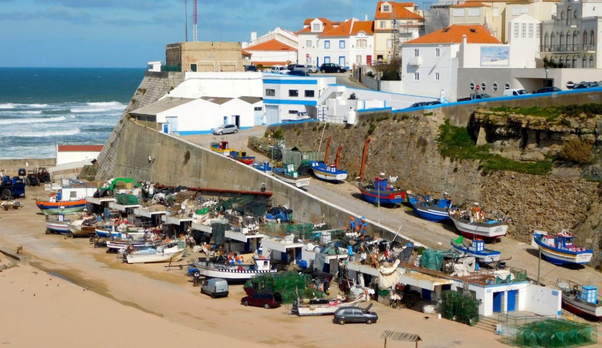 8 Beach Towns Cooling With Gen Z Travelers 3