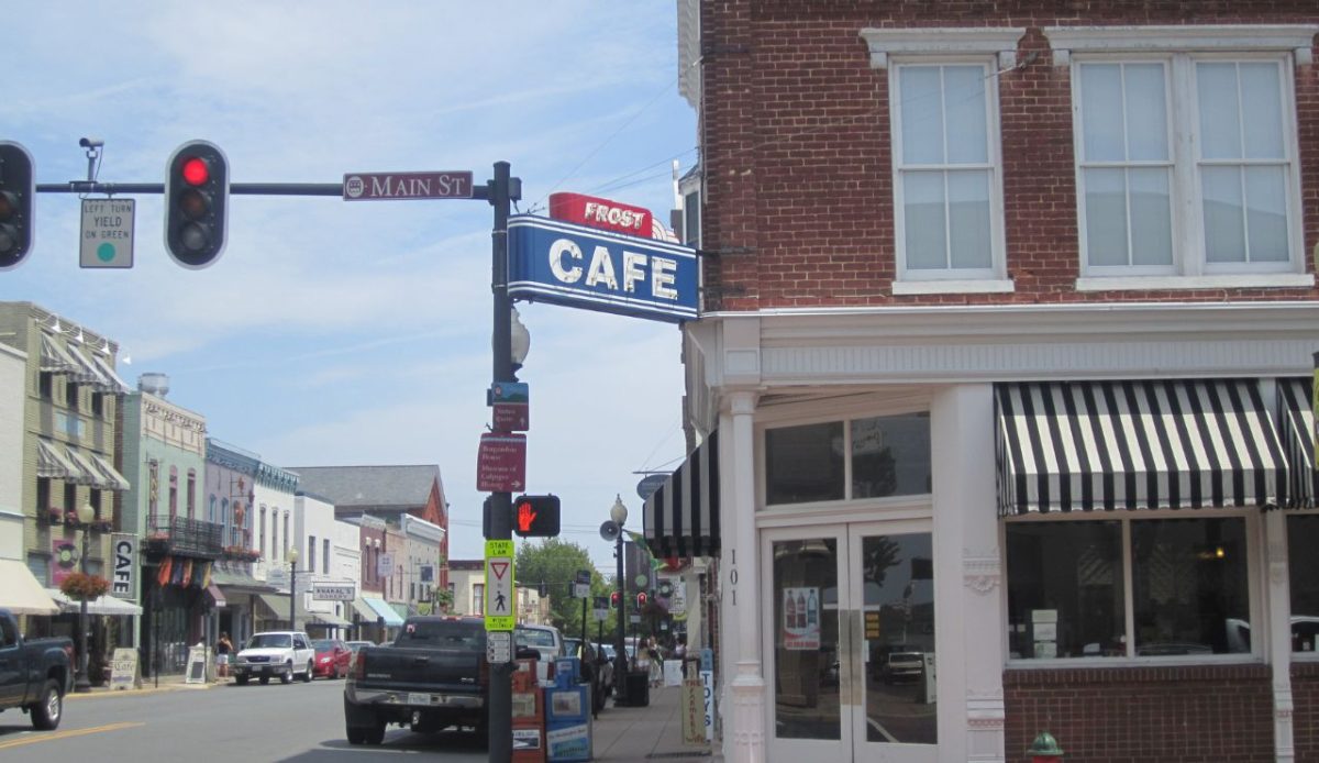 10 Virginia Towns Where Friendly Neighbors Still Shape Daily Life 1