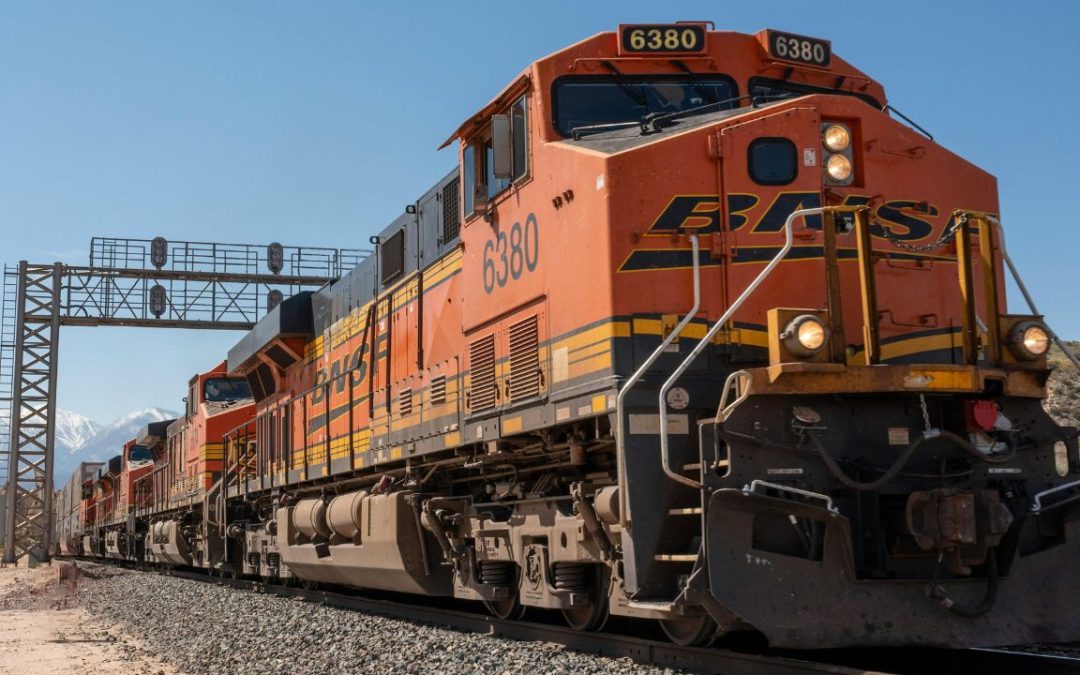 9 Holiday Train Rides in America Families Remember for Years