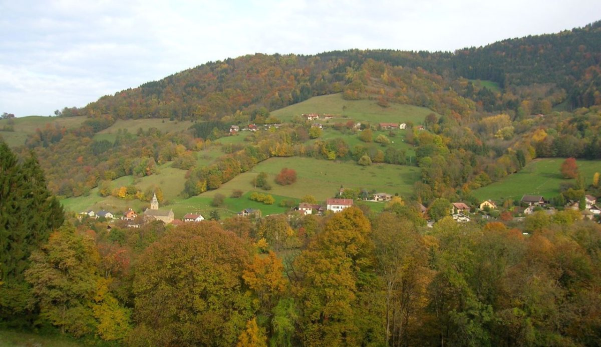 Combe de l’Ain, France, Switzerland, Italy
