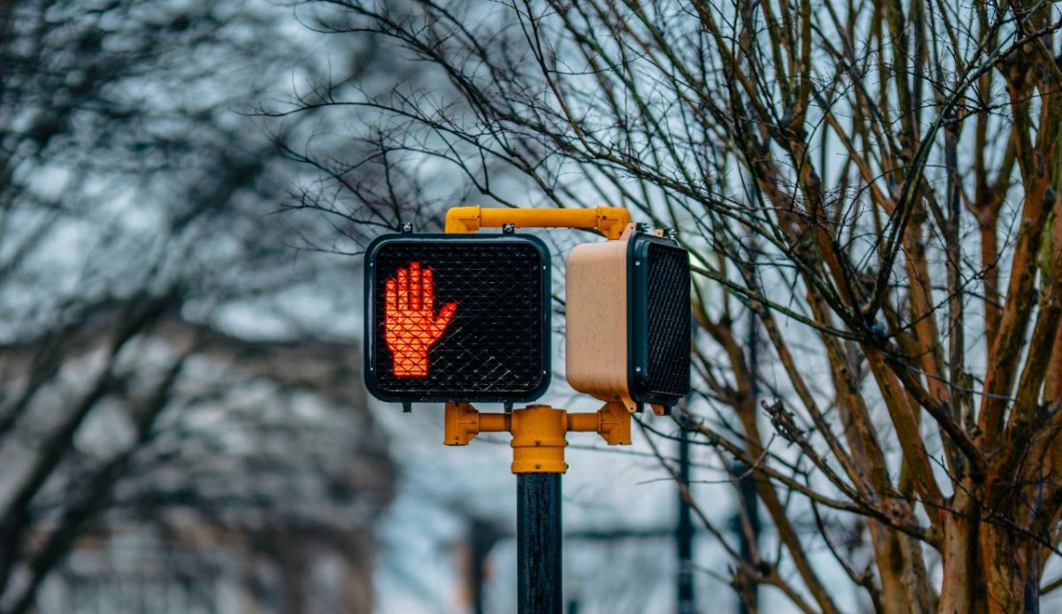 12 Unwritten Local Rules Travelers Notice Immediately Across America 3