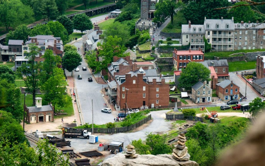 10 Small U.S. Cities People Regret Moving To