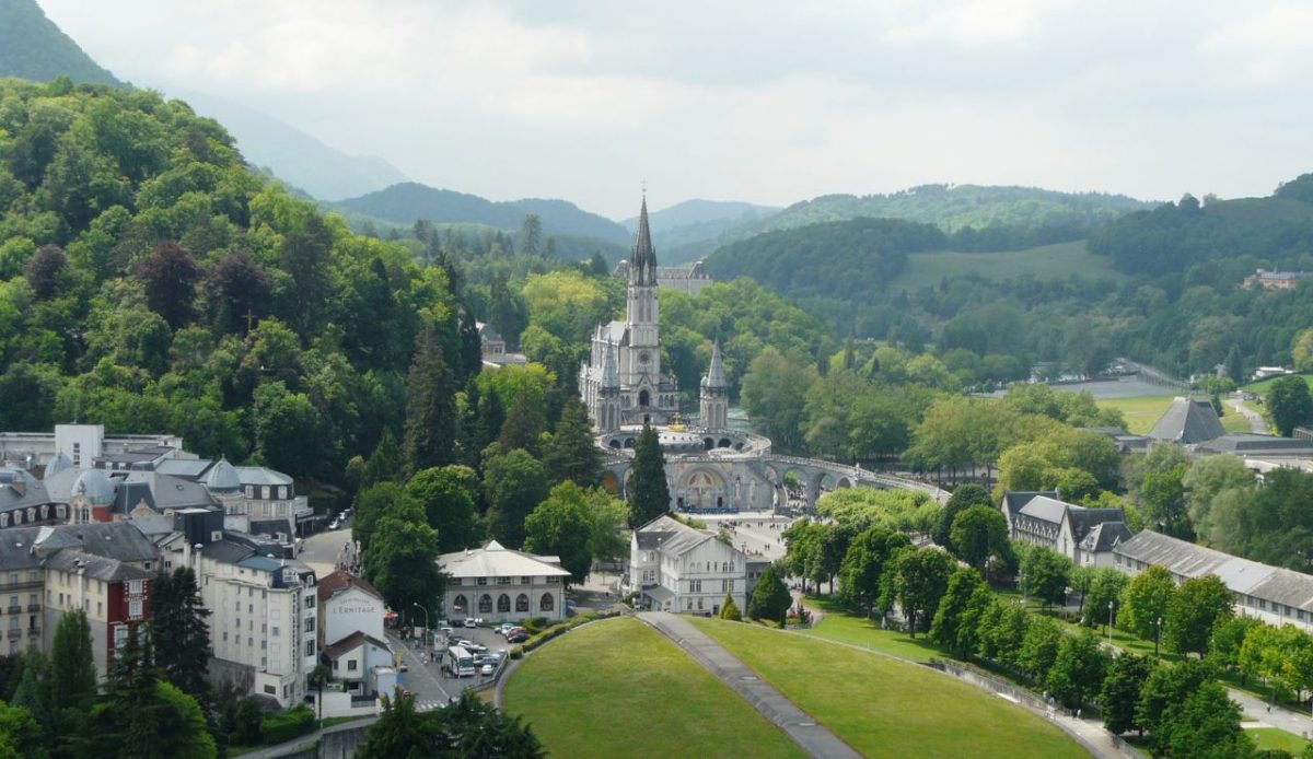 9 Spiritual Destinations Around the World Experts Say Are Worth Visiting in 2026 7 Lourdes, France
