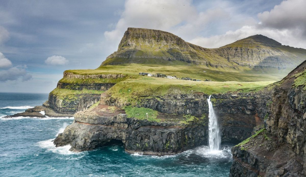 11 Places Around the World Where Silence and Stillness Are the Main Attraction 2 Faroe Islands