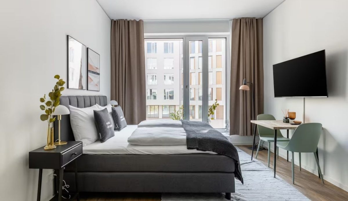 chapel-style apartment in Wedding                       