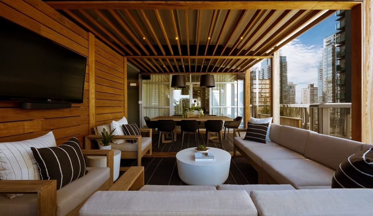 Loden Hotel                     
