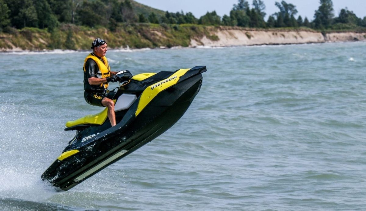 jet ski                           