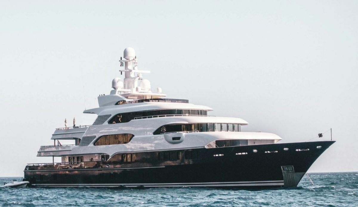 luxury yacht               