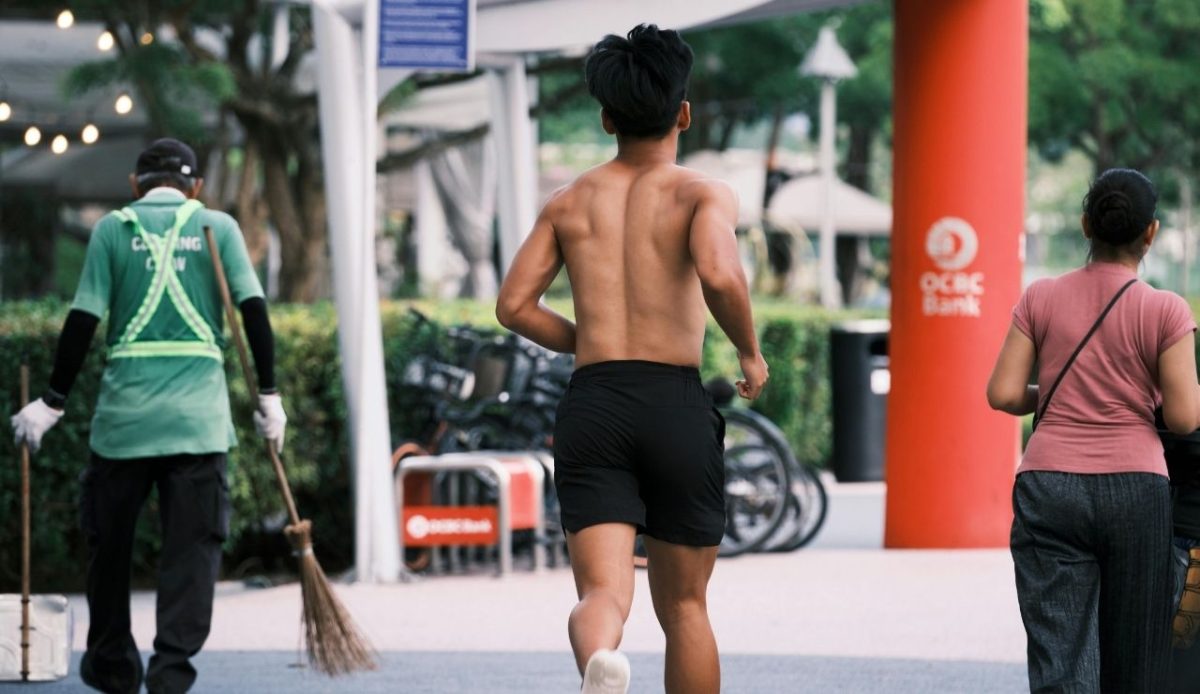 road cleaning  in singapore                      