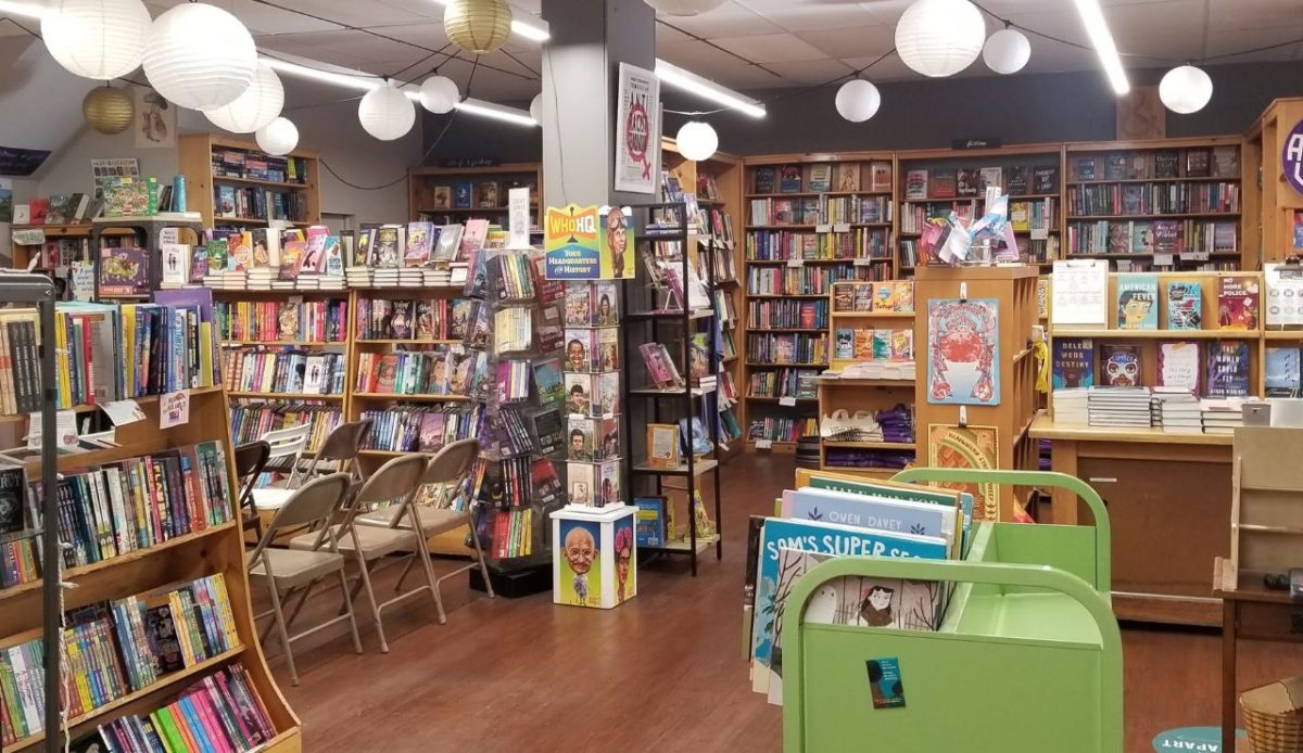 Anderson’s Bookshop, Naperville & La Grange