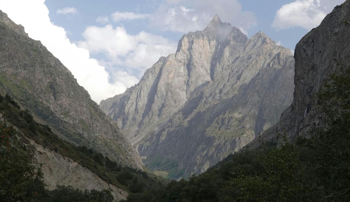 10 Central Asia Trekking Destinations That Push Adventurers To Their Limits 7 Kyrgyzstan