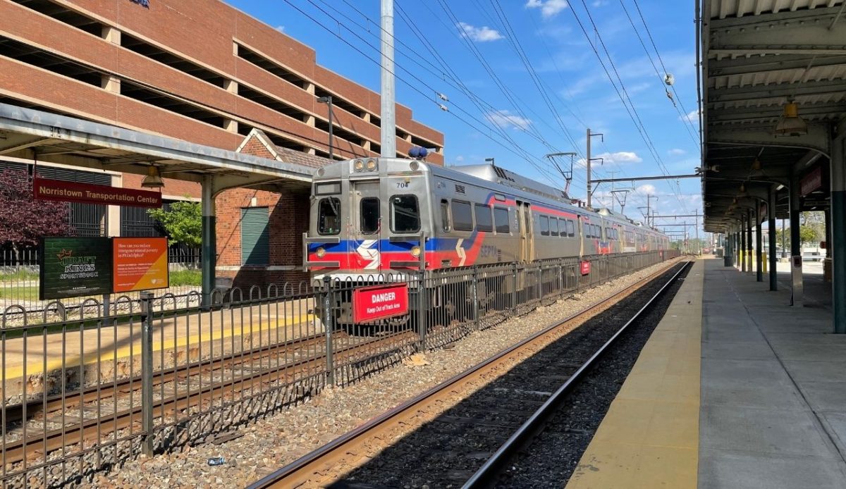 U.S. Train Travel Keeps Slowing as 13 Rail Lines Age Out 7 Manayunk Norristown Line