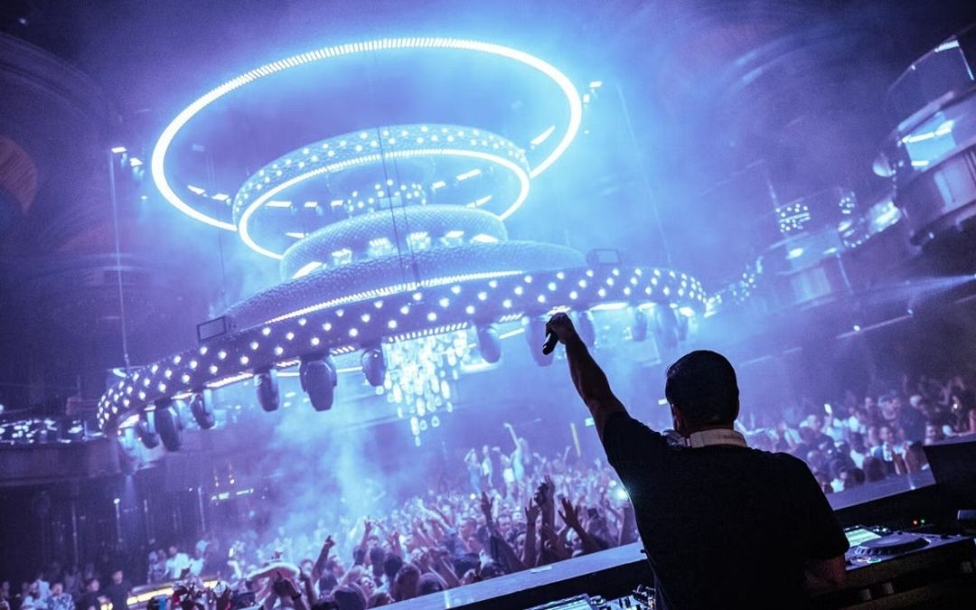 9 Celebrity Favorite Nightclubs Around the World That Regular Travelers Can Visit