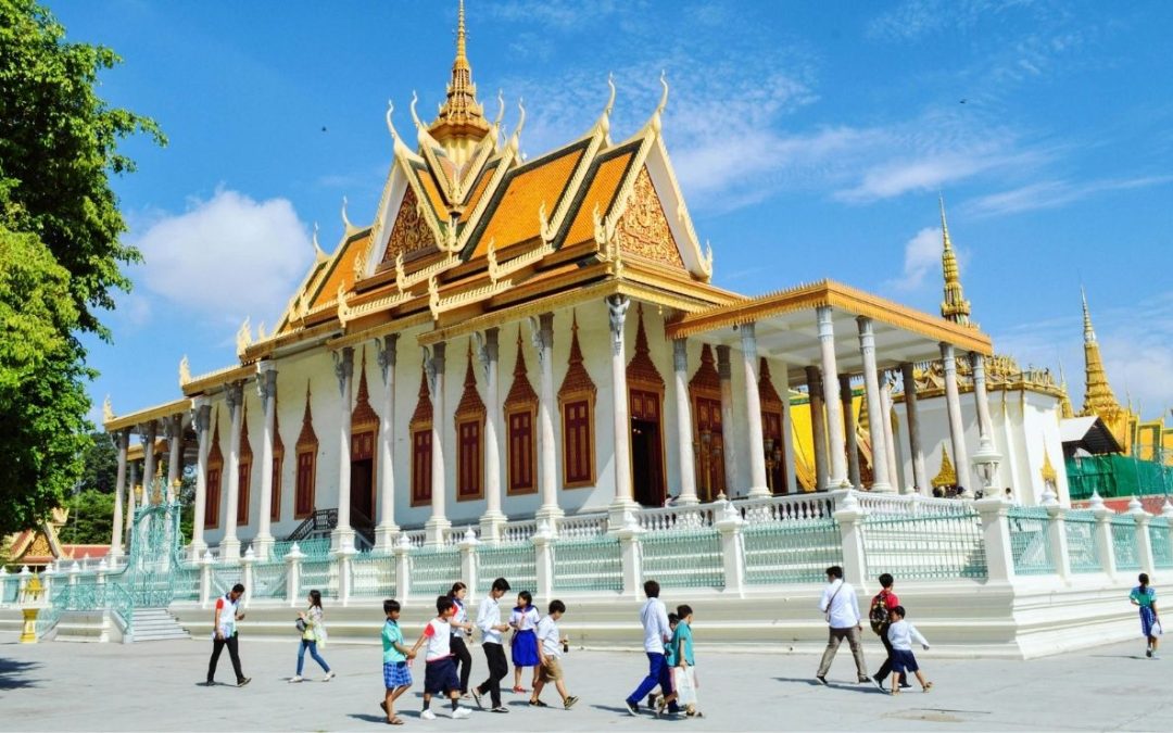 8 Royal Destinations Where Monarchs Still Live Like Ancient Emperors