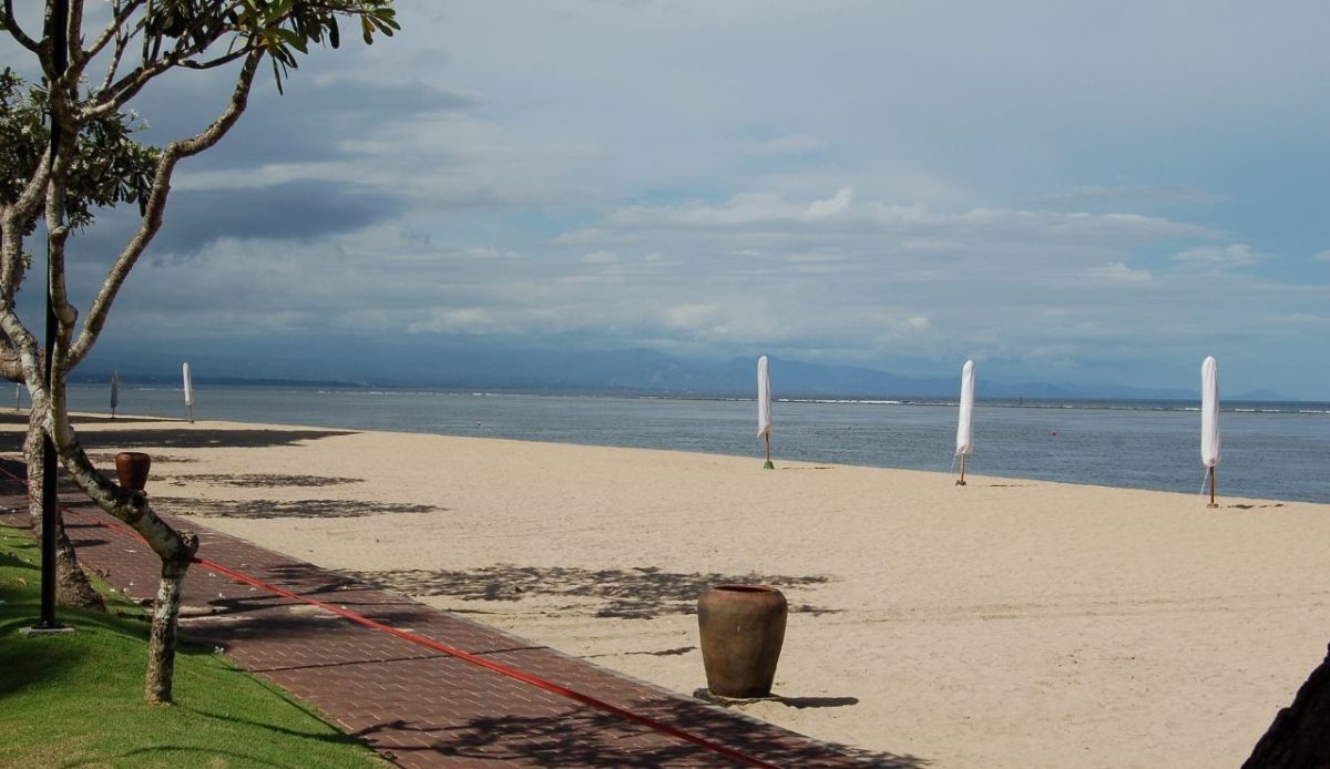 Sanur Beach during Nyepi                         