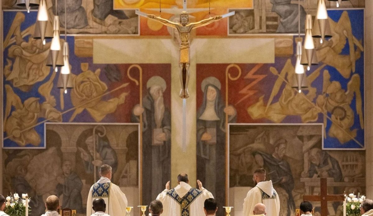 15 Historic Monasteries and Abbeys in America You Can Tour 13 St. Benedict’s Abbey, Kansas