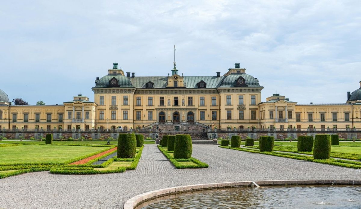 8 Train Routes Now More Expensive Than Flying 8 Stockholm, Sweden Majestic View of Drottningholm Palace in Summer