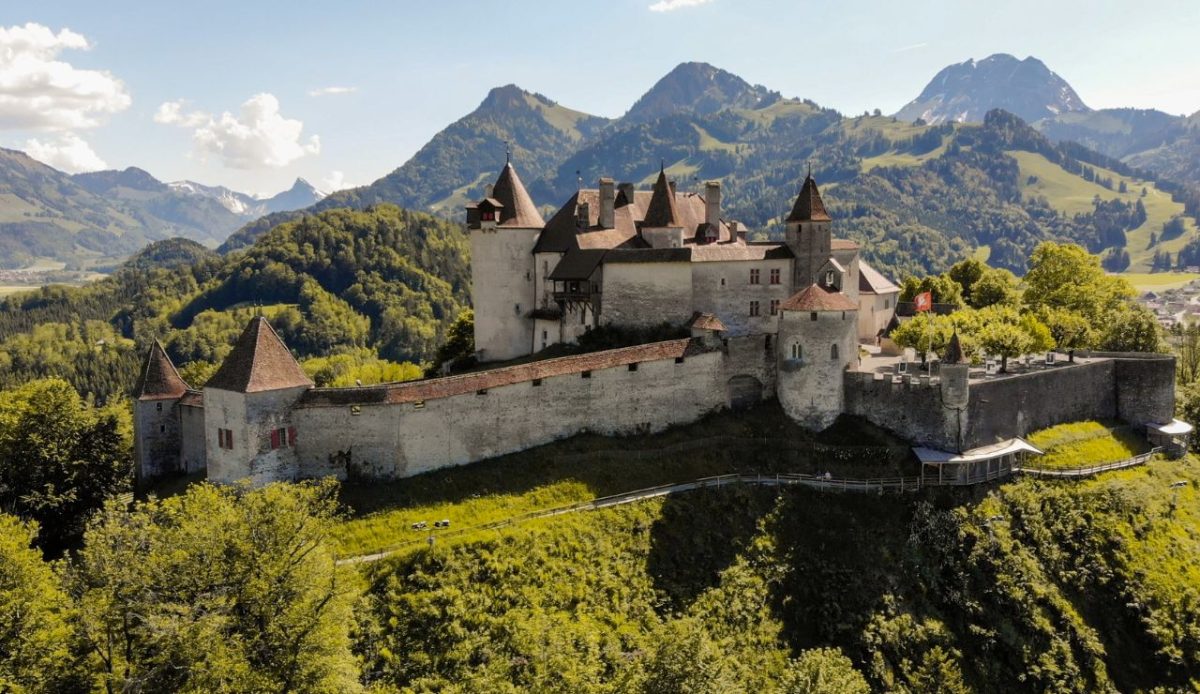 10 European Places Off-Limits to Most Tourists 6 Gruyères Castle Restricted Sections, Switzerland