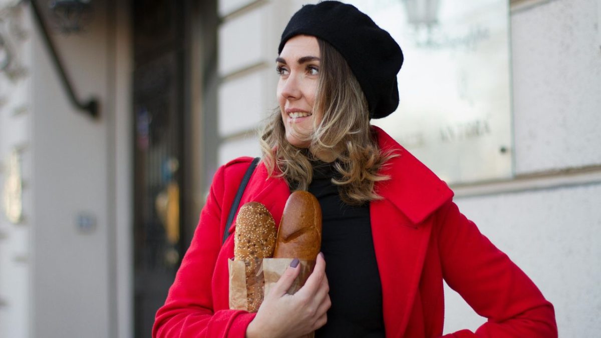 Why Tourists in France Are Warned Not to Break This Unspoken Baguette Rule
