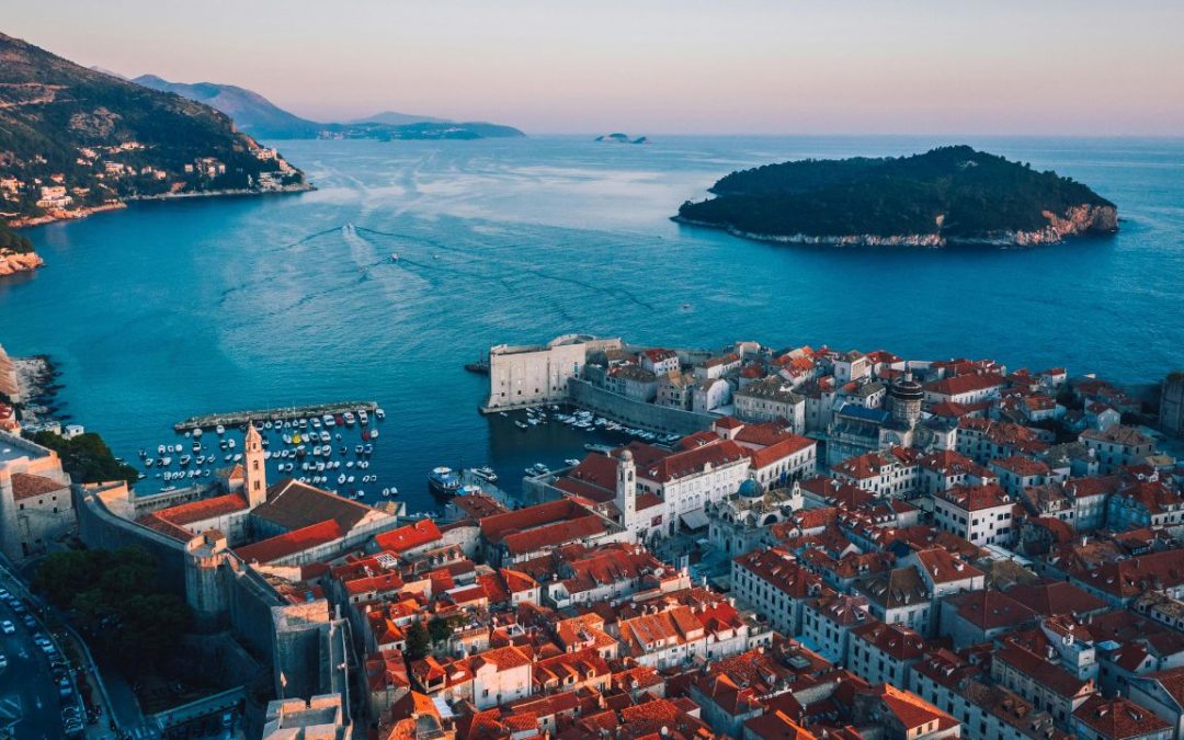 11 Bucket List Destinations Travelers Say Have Lost Their Charm in Recent Years