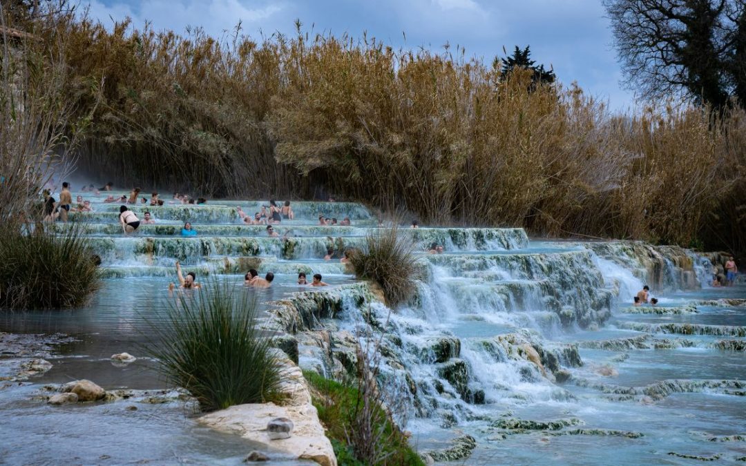 10 Hot Spring Destinations Travelers Should Research for Safety