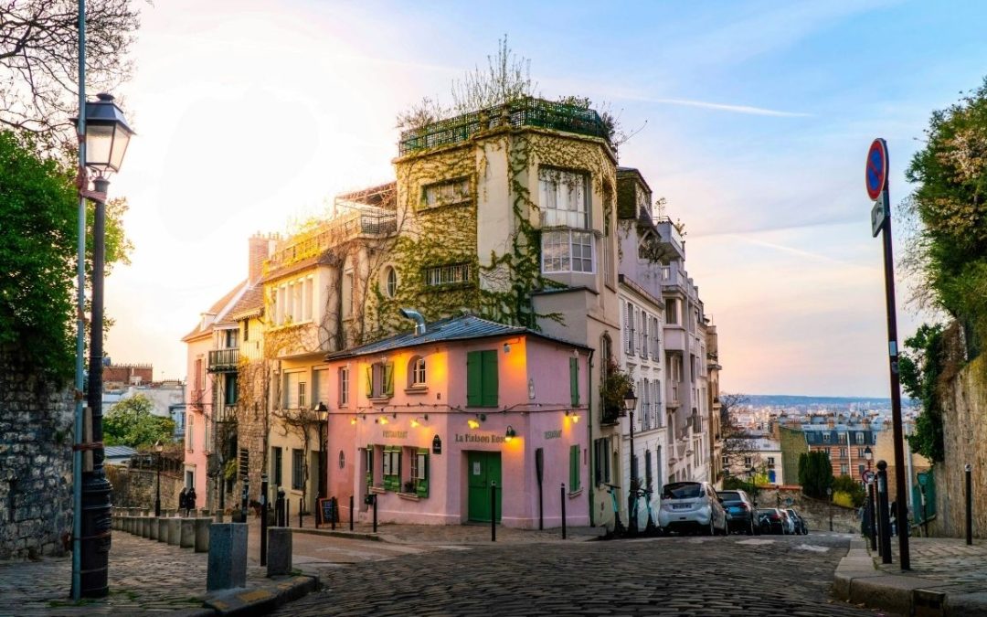 10 Hidden Romantic Corners of Paris Most Visitors Miss