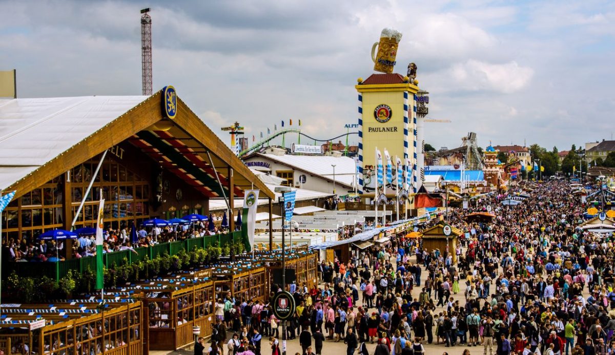 Oktoberfest (Traditional Wiesn), Bavaria, Germany
