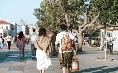 9 Subtle Things Locals Instantly Notice About Tourists In Low-Income Countries
