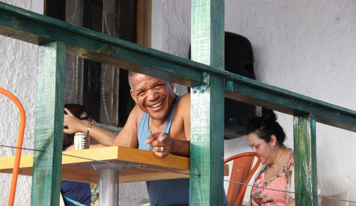 Mind Your Manners in Social Settings