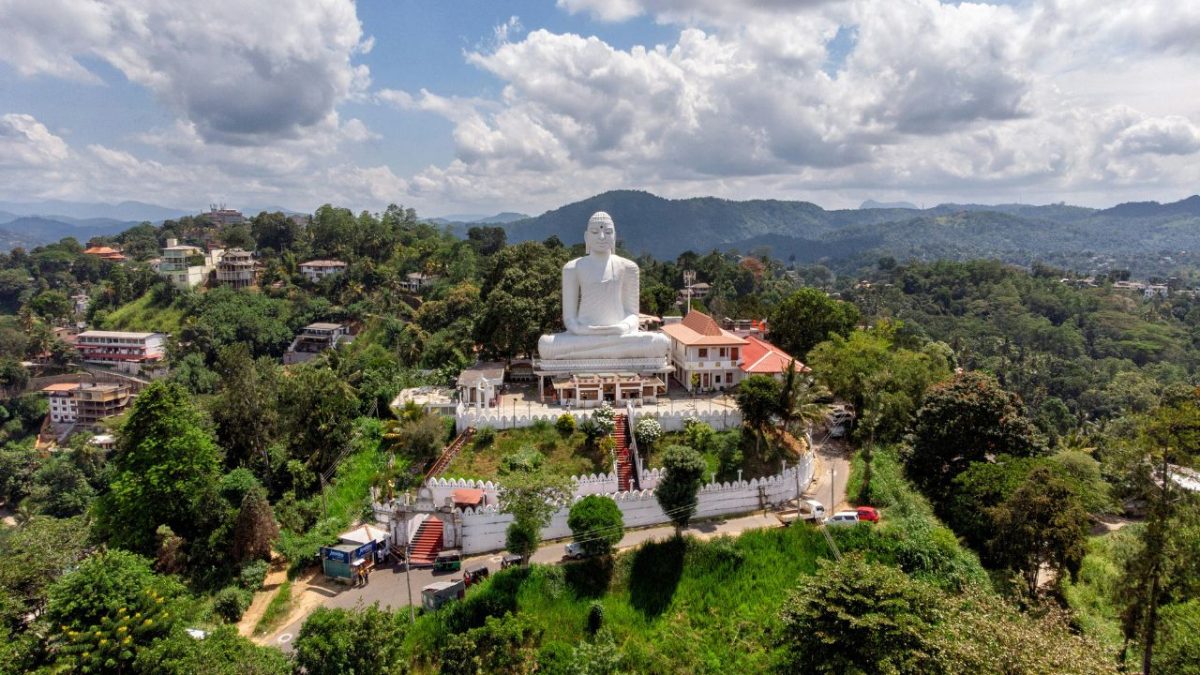 9 Common Mistakes Americans Make When Visiting Sri Lanka