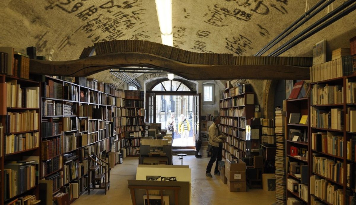 Book Cellar, Chicago