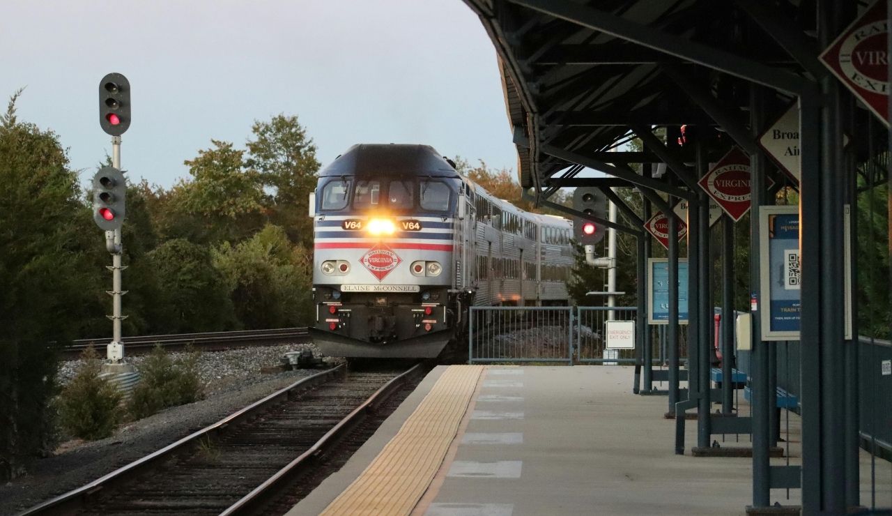U.S. Train Travel Keeps Slowing as 13 Rail Lines Age Out | Backroad Planet