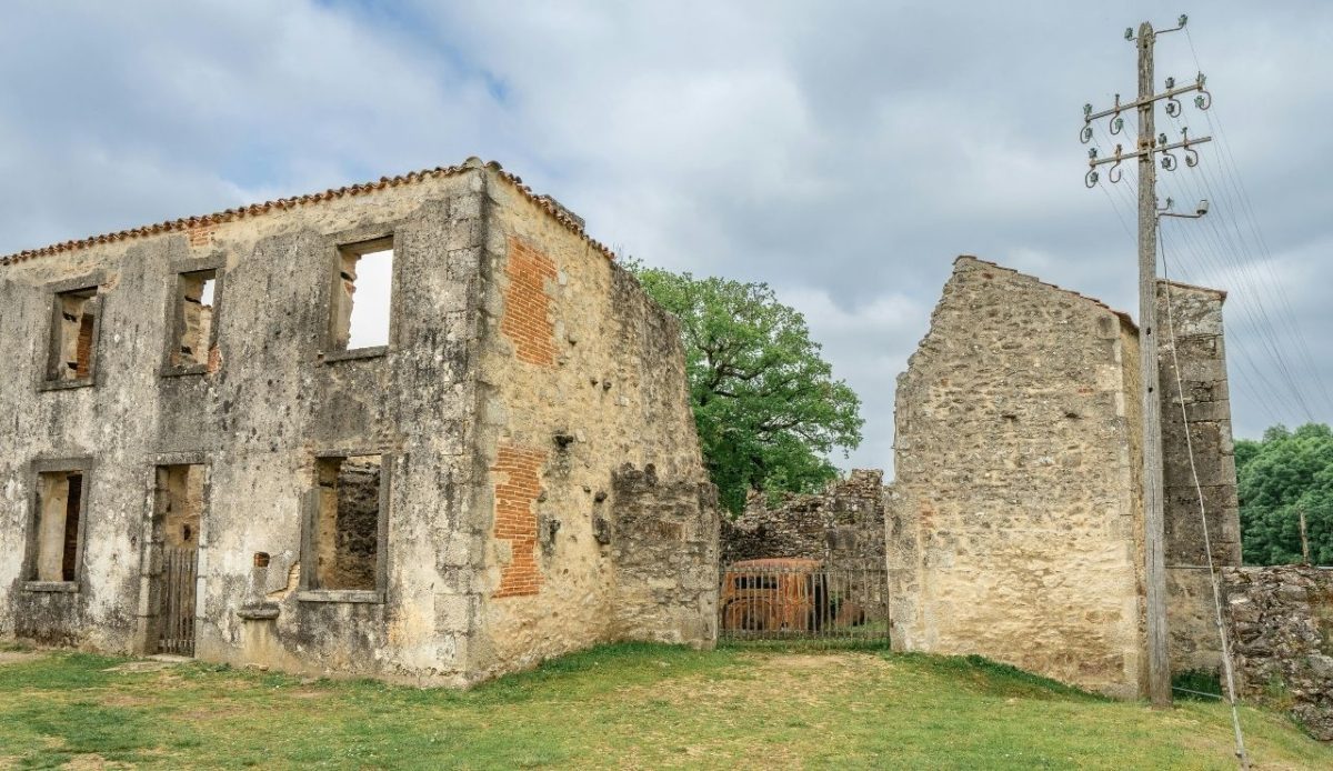 Bloedbad van Oradour-sur-Glane, Nouvelle-Aquitaine, Frankrijk                           