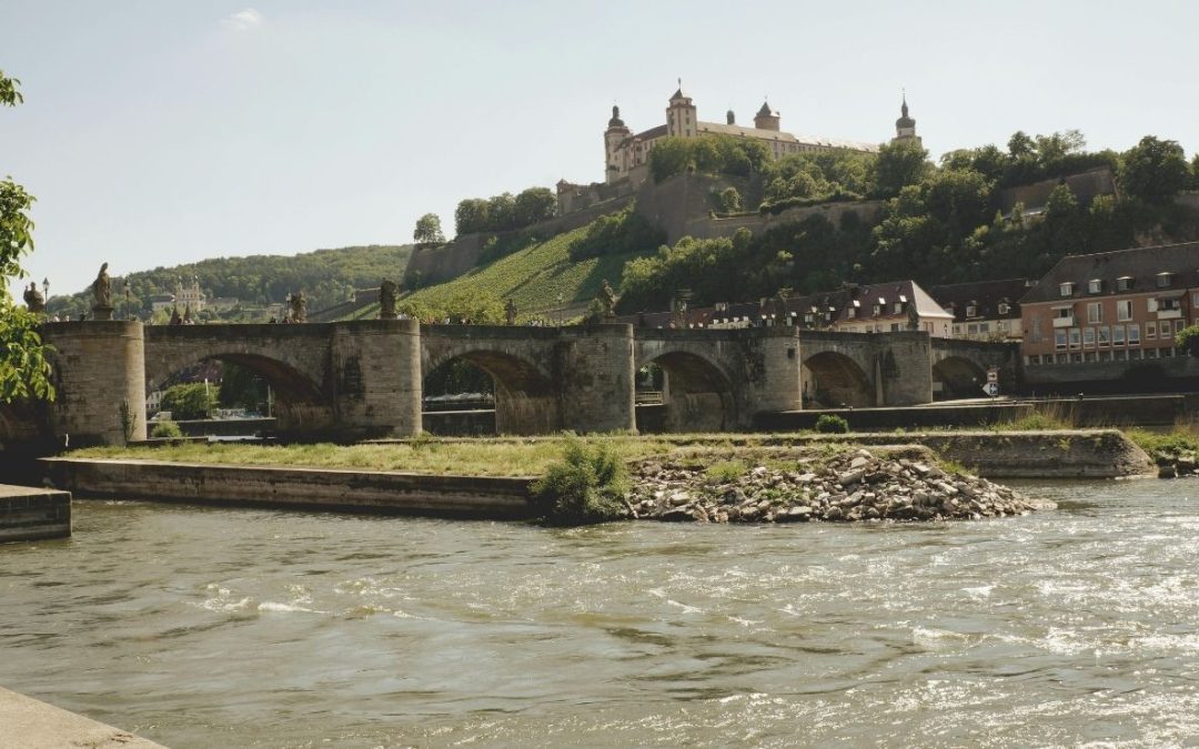 12 Historic Towns Known for Famous Witch Trial Stories