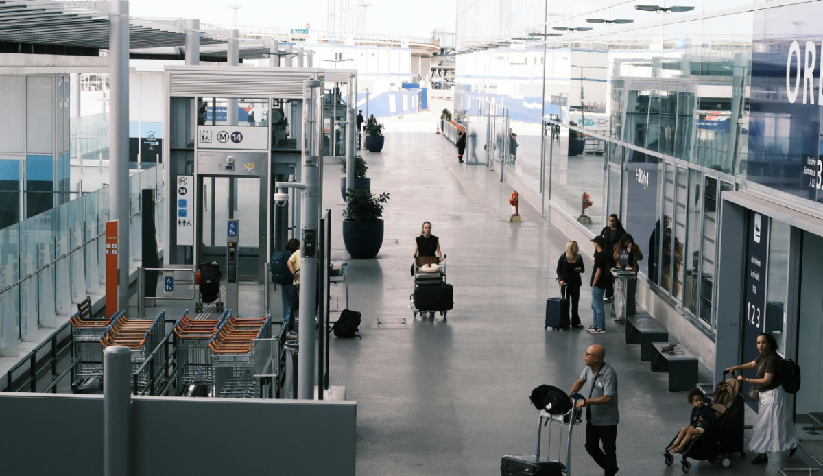 Gate -Checked bags and regional flights
