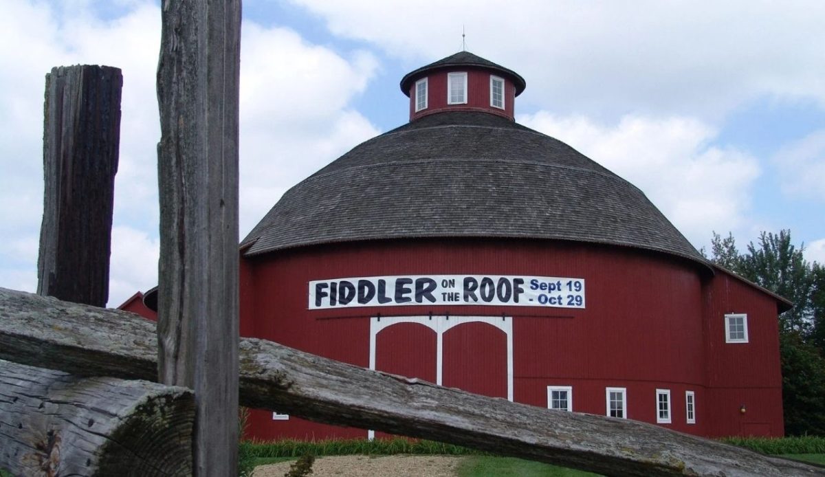 11 U.S. History Sites Tourists Say Have Become Too Corporate 11 Amish Acres, Nappanee, Indiana